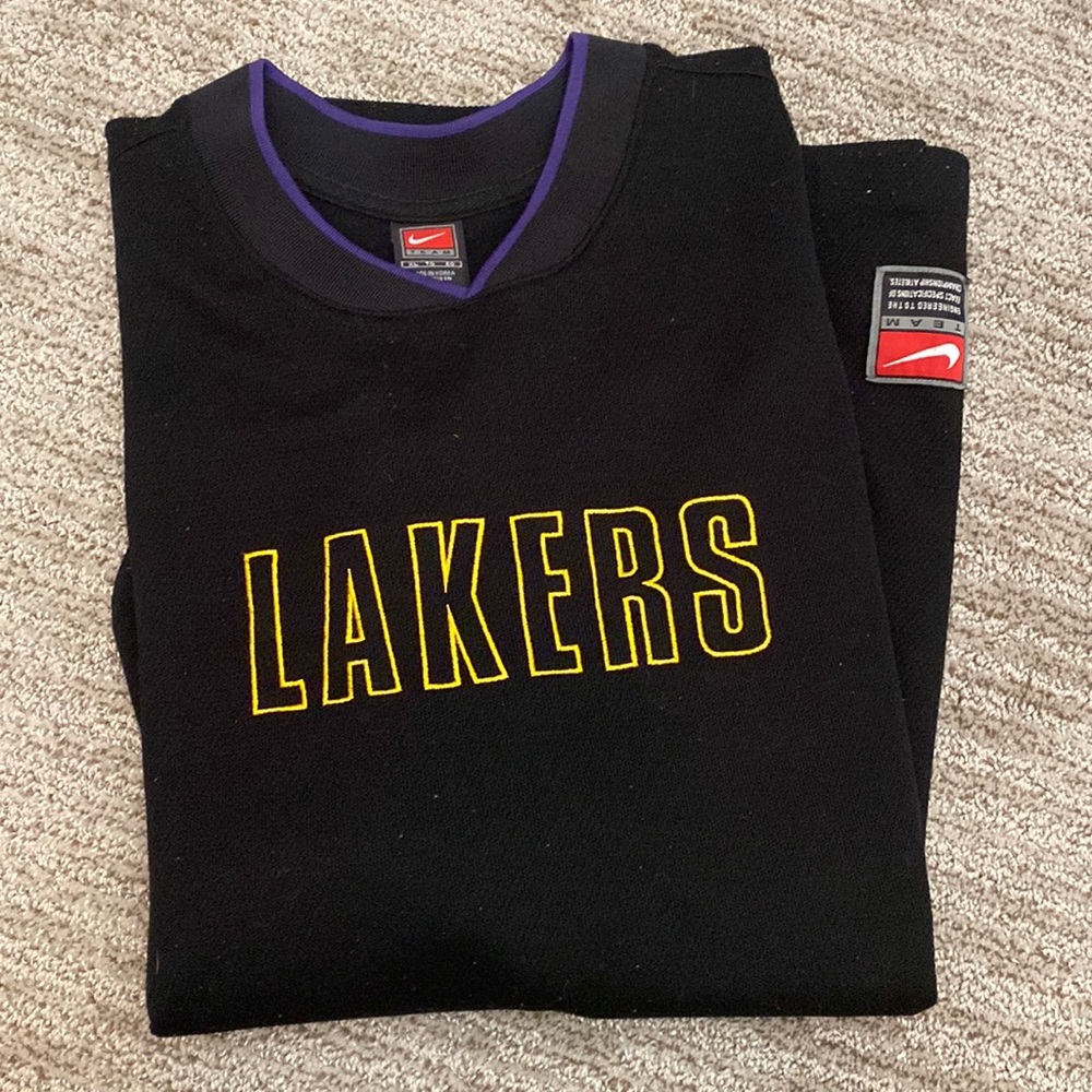 Men’s Vintage Lakers Nike pullover
